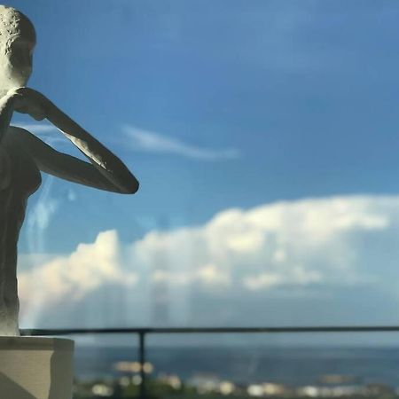 Donna Alba Seaview Penthouse, Casa Ta De Pe Plaja Apartman Neptun Kültér fotó