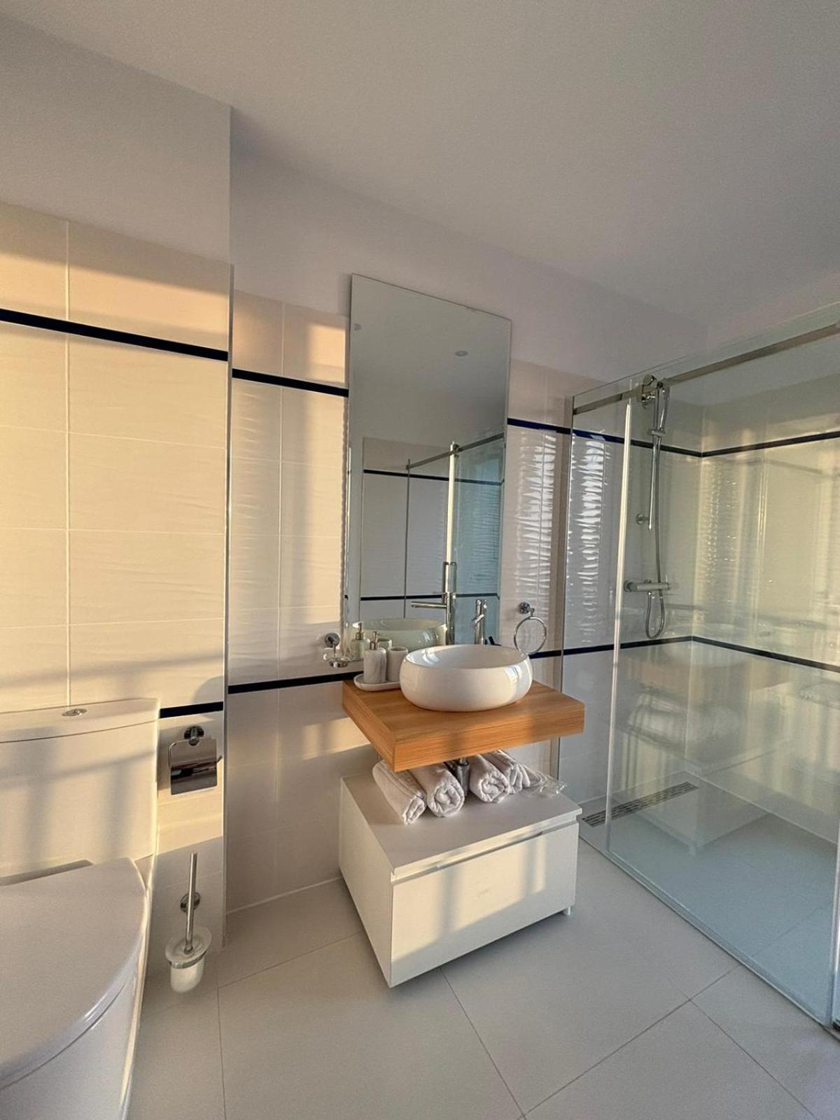 Donna Alba Seaview Penthouse, Casa Ta De Pe Plaja Apartman Neptun Kültér fotó