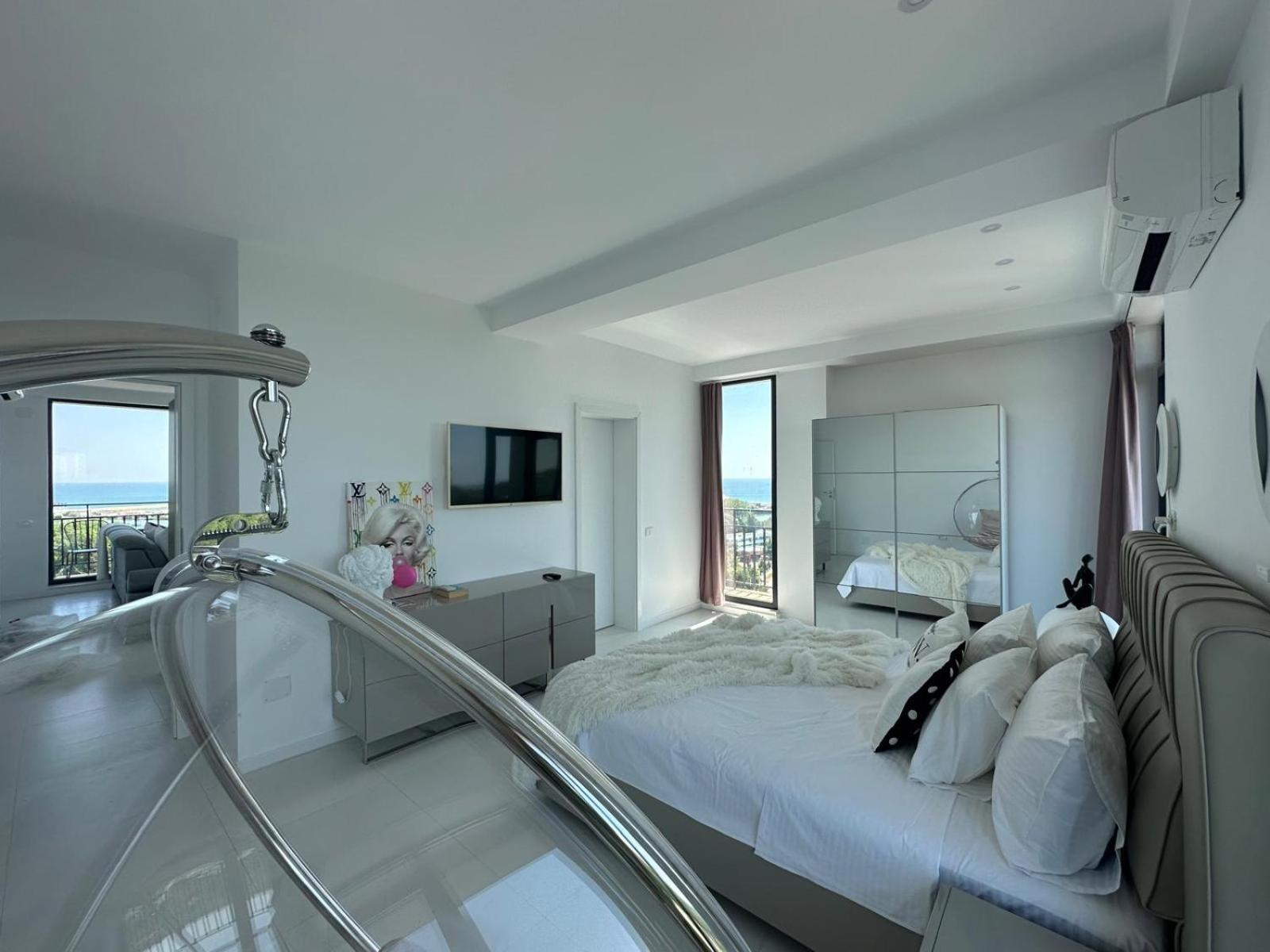 Donna Alba Seaview Penthouse, Casa Ta De Pe Plaja Apartman Neptun Kültér fotó
